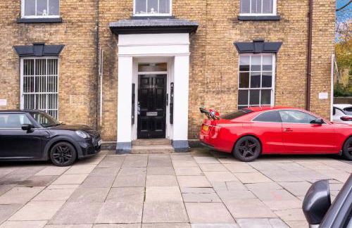 Rugby 1-BR Apt, Parking, City Centre, Sleeps 3 - Foto 51