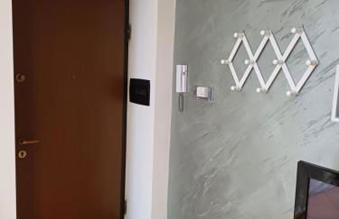 PINK & GREEN APARTMENTS - RHO FIERA MILANO MIND - Andrea - Foto 65