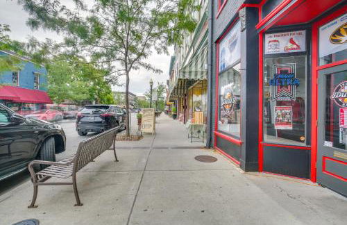 Jacuzzi Tub and Full Kitchen Dowtown Hannibal Loft - Foto 3