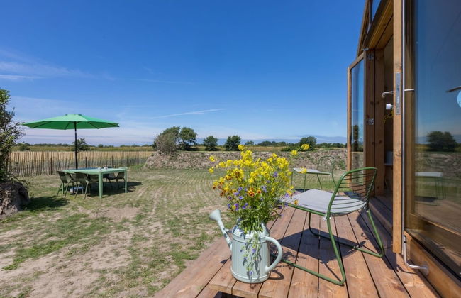 Tiny House in Zeeland Near Oranjezon Dunes - Photo 15