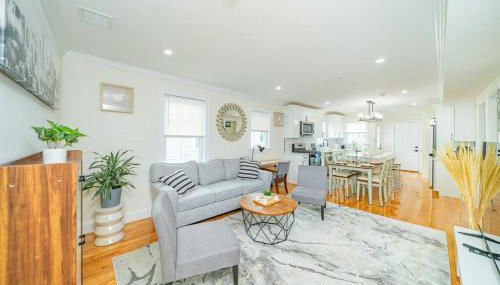 80-2 4BR Boston - Bright Family Stay near PJP II Park - Foto 3