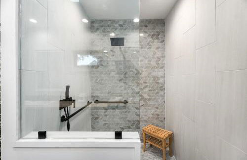 Petit Paradis Studio with hot tub - Photo 30