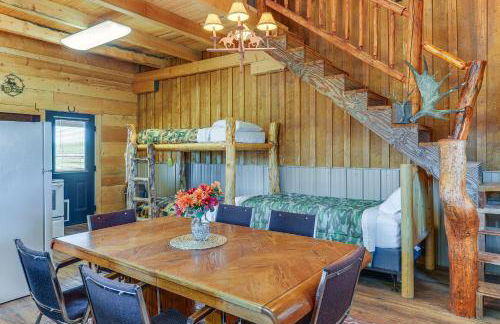 Cozy Cora Studio Cabin with Wind River Mtn Views - Photo 9