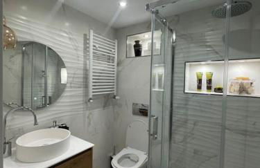 Amazing Apartment at Christmas Time - Photo 13