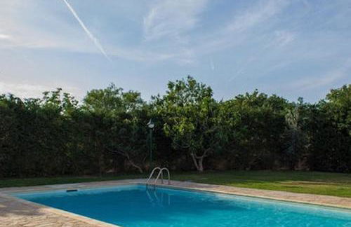 Relaxing Villa with Swimming Pool and Garden - Foto 10