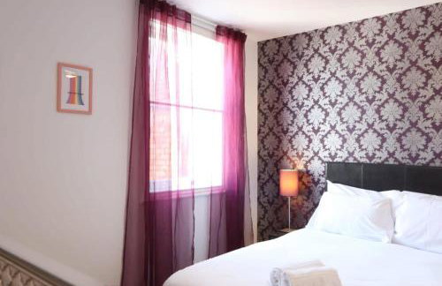 Stylish 2 Bed in Old Market - Foto 3