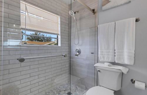 Oceanview - Heated Pool - Game Room - Steps to Beach - Sleeps 8 - Foto 52