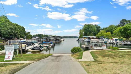 Cozy Lake Home - Jacuzzi King Bed Marina Access - Foto 5