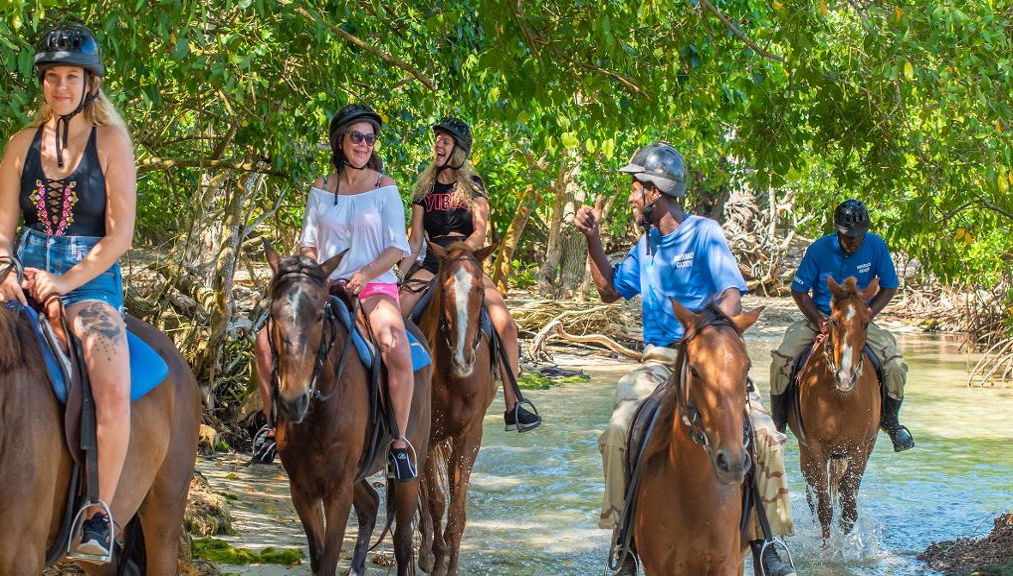 Chukka Ocean Bamboo Rafting, Horseback Ride 'N' Swim with ATV Safari - Negril - Foto 1