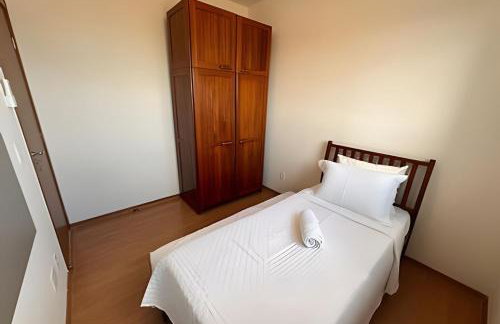 Apartamento na praia, 2 quartos e área de lazer - Foto 51