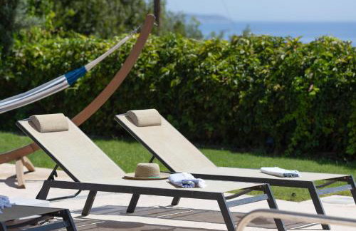 Chios Seafront Luxury Villa with Pool - Foto 14