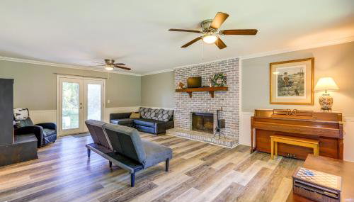 Dog-Friendly Fayetteville Home with Fenced Yard! - Foto 2