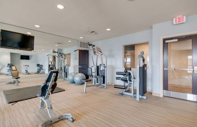 Bridgestreet at Current at the Banks - Photo 23