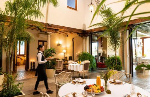 La Corrala del Realejo - A Heritage Luxury Boutique Experience - Photo 16