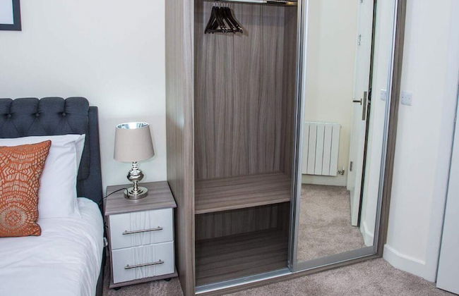 PREMIUM WOOLWICH 2 BED APARTMENT - Photo 12