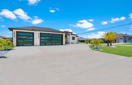 Relax & Play in Cape Coral Pool BBQ Family Fun - Foto 22