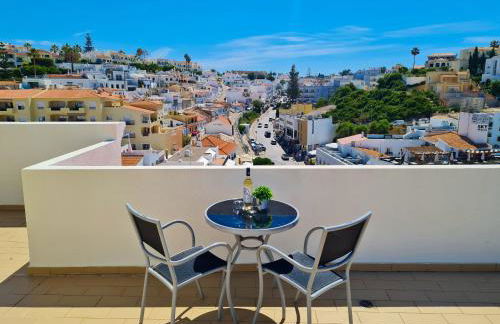 SÍTIO DO RAPOSO - Carvoeiro - WiFi, AC, Beach & Center 200m - Foto 1