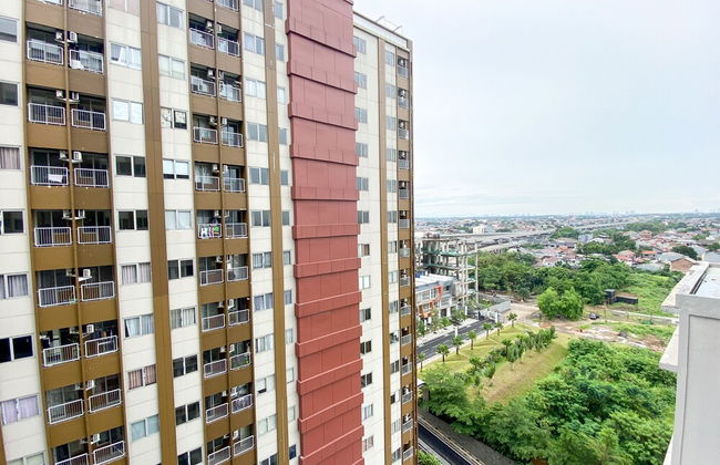 Modern Look Studio Room at LRT City Jatibening Apartment - Photo 17