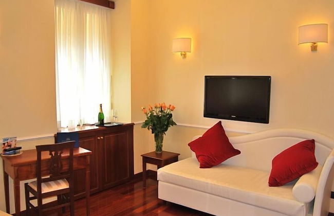 Ludovisi Luxury Rooms - Photo 9