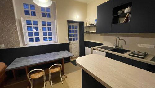 Appart COQUET Intra-Muros façade historique rez de chaussée terrasse - Foto 2