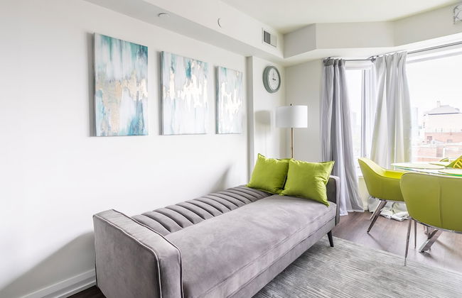 Charming Yorkville Condos - Photo 41