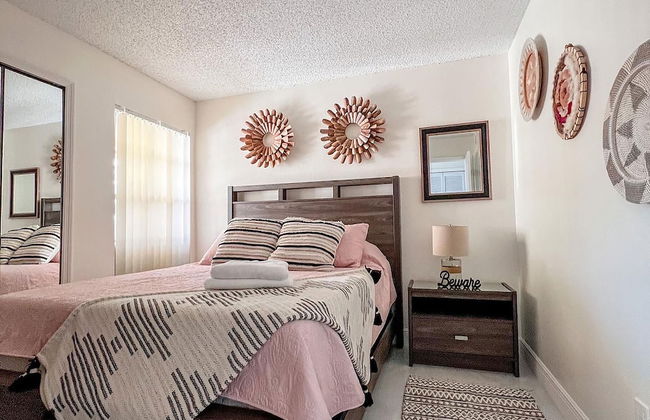 ELEGANT & LUXURY APARTMENT CLOSE DISNEY - Foto 6