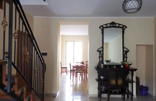 Casa elegante con terrazzino in centro paese - Foto 10