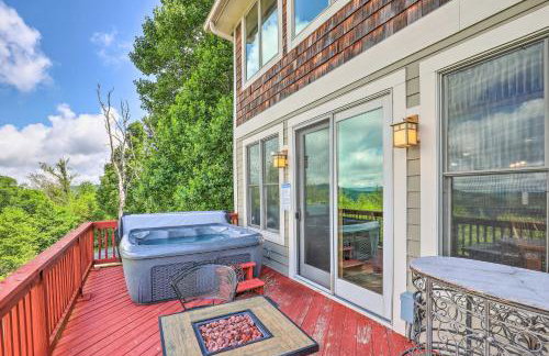 Getaway Chalet in Mars Hill with Hot Tub and Views! - Foto 30