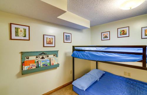 Burnside Resort Cabin with Hot Tub and Outdoor Spots! - Foto 21