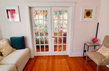 Near Train Station Gorgeous 3-Bedroom Apartment with Patios - Foto 3