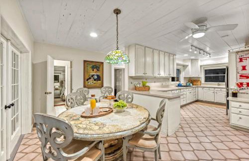 Gulf-Front Charm, Guest House Suite, Direct Beach Access on Siesta Key - Foto 12