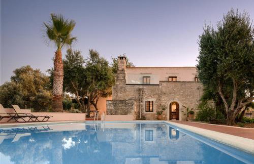 The Quintessential Cretan Villa - Photo 1