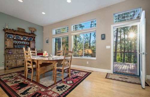 Cozy foothills home - Photo 22