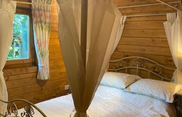 3 Bedroom Lodge Hotub pool in Horsley Surrey UK - Photo 51