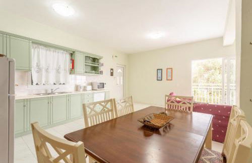 Villa Thalassa Large Private Pool Walk to Beach Sea Views A C Wifi Car Not Required - 920 - Foto 20