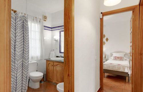 La Casa Amarilla - Photo 2