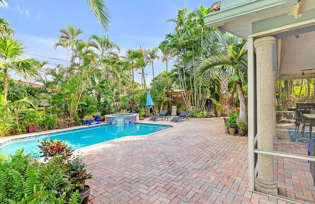 Chic 3BR Sanctuary Steps From The Drive Paradise - Foto 26