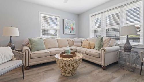 Margate Bungalow by the Beach Entire Home - Foto 2