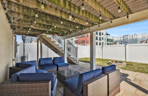 The Seabreeze Haven- Luxury 3BR Coastal Retreat - Near Beach & Free Parking - Foto 29