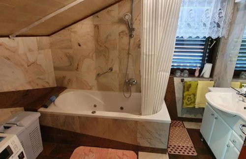 Kuca za odmor Juraj - Apartmani Barsic - Foto 15