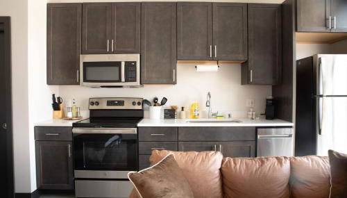 Deer District Studio Apt - One Block from Fiserv & Baird - Foto 4