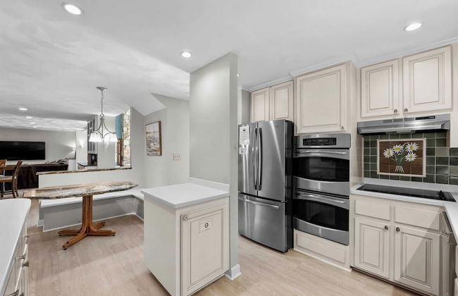 Stay Awhile by Avantstay Lakefront + Pool, Dock - Foto 18