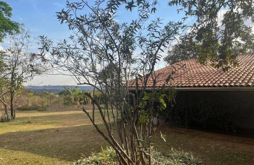 Renovated country house 15 min drive from Brasilia - Foto 24