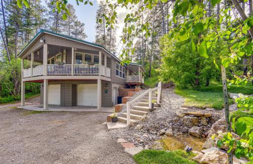 Rustic Escape with Deck, Hot Tub and Mountain Views - Foto 35