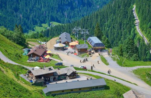 Apartment in French Alps with Wellness Centre - Photo 40