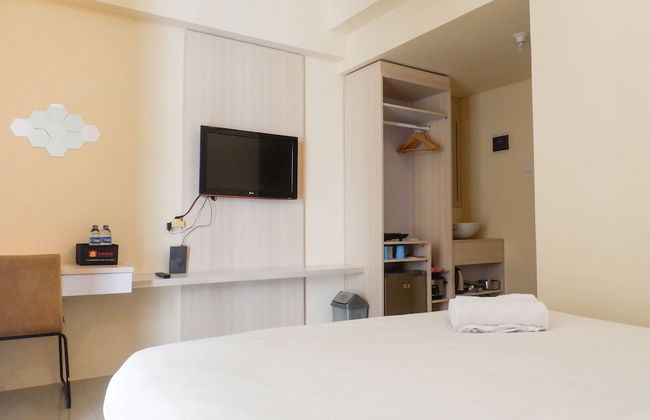 Classic Modern Studio Room (No Kitchen) at My Tower Apartment - Photo 13