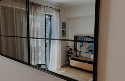 Dawn & Dusk - Modern Two Bedroom Apartment with Mountain Views - Photo 24