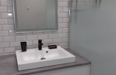 charmant studio équipé au cœur du village - Foto 12