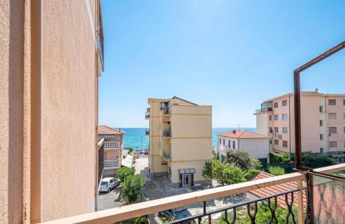 [POSTO AUTO GRATUITO] Relax a 30 metri dal mare - Photo 8