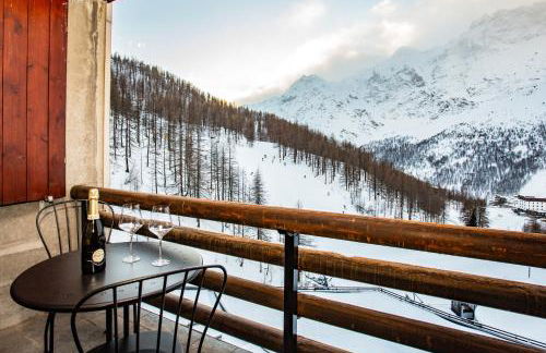 DEER LODGE Mountain view apartment with ski-in access - Foto 2